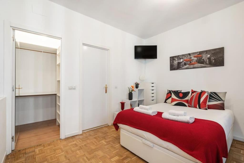 Studio Located In Puerta De Alcala - 2 Madrid Kültér fotó