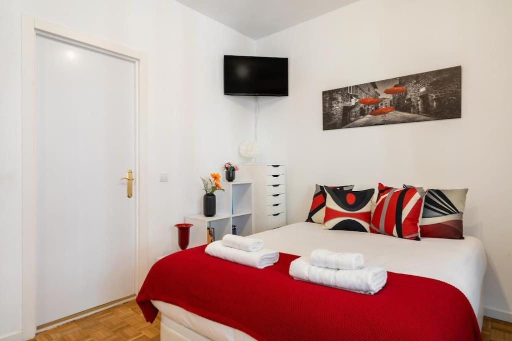 Studio Located In Puerta De Alcala - 2 Madrid Kültér fotó
